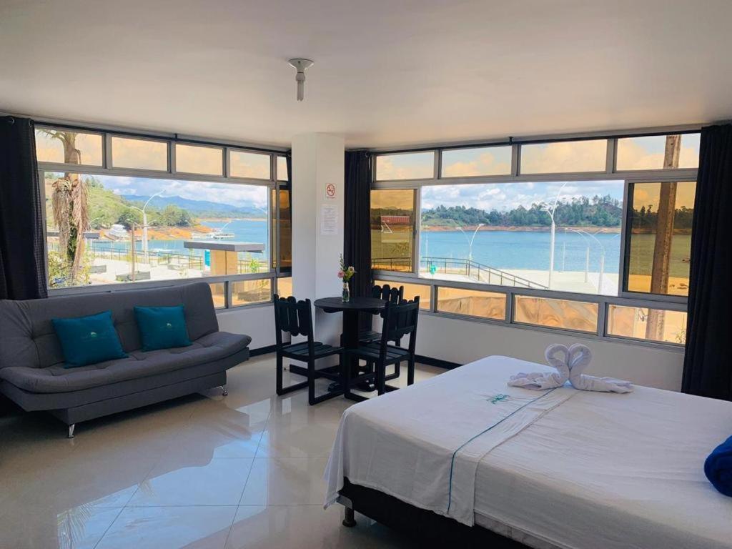 Hospedaje 3 Esquinas Guatape Luaran gambar