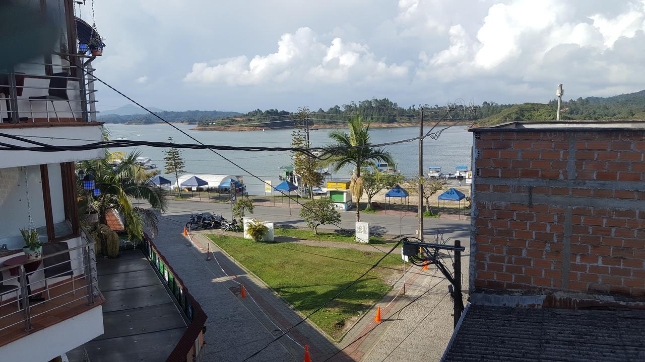 Hospedaje 3 Esquinas Guatape Luaran gambar