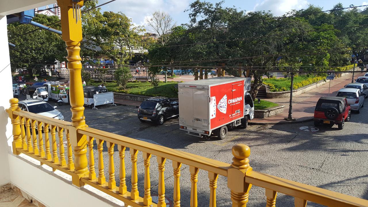 Hospedaje 3 Esquinas Guatape Luaran gambar
